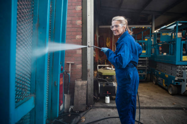 Best Factory Floor Cleaning  in Bedford, OH